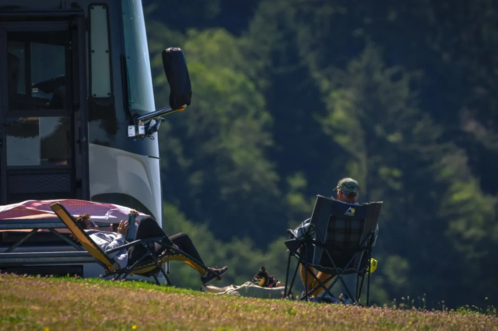 Updated RV & Motorhome Rental Costs 2026: Your Guide
