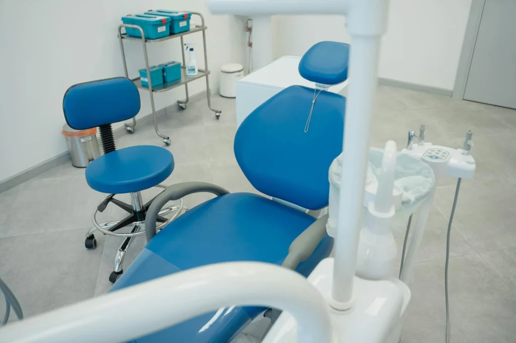 Invisalign vs. Braces: Updated Guide & Real Costs for 2026