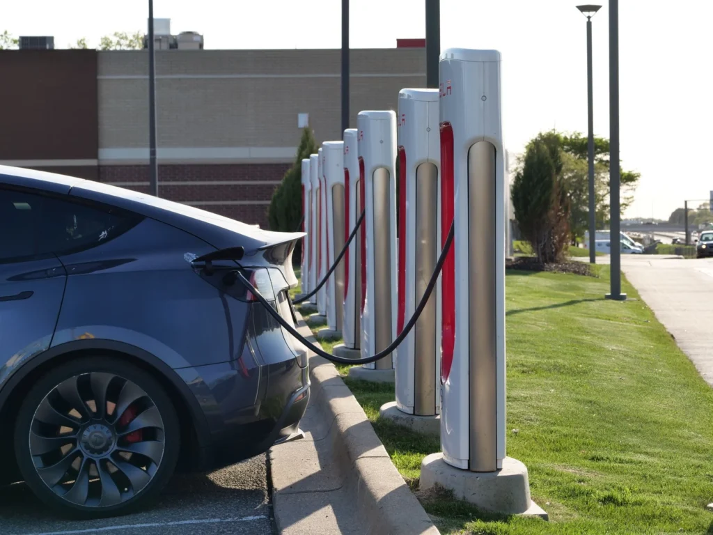 Updated Tesla Battery Replacement Cost in 2026: Is it Worth It?