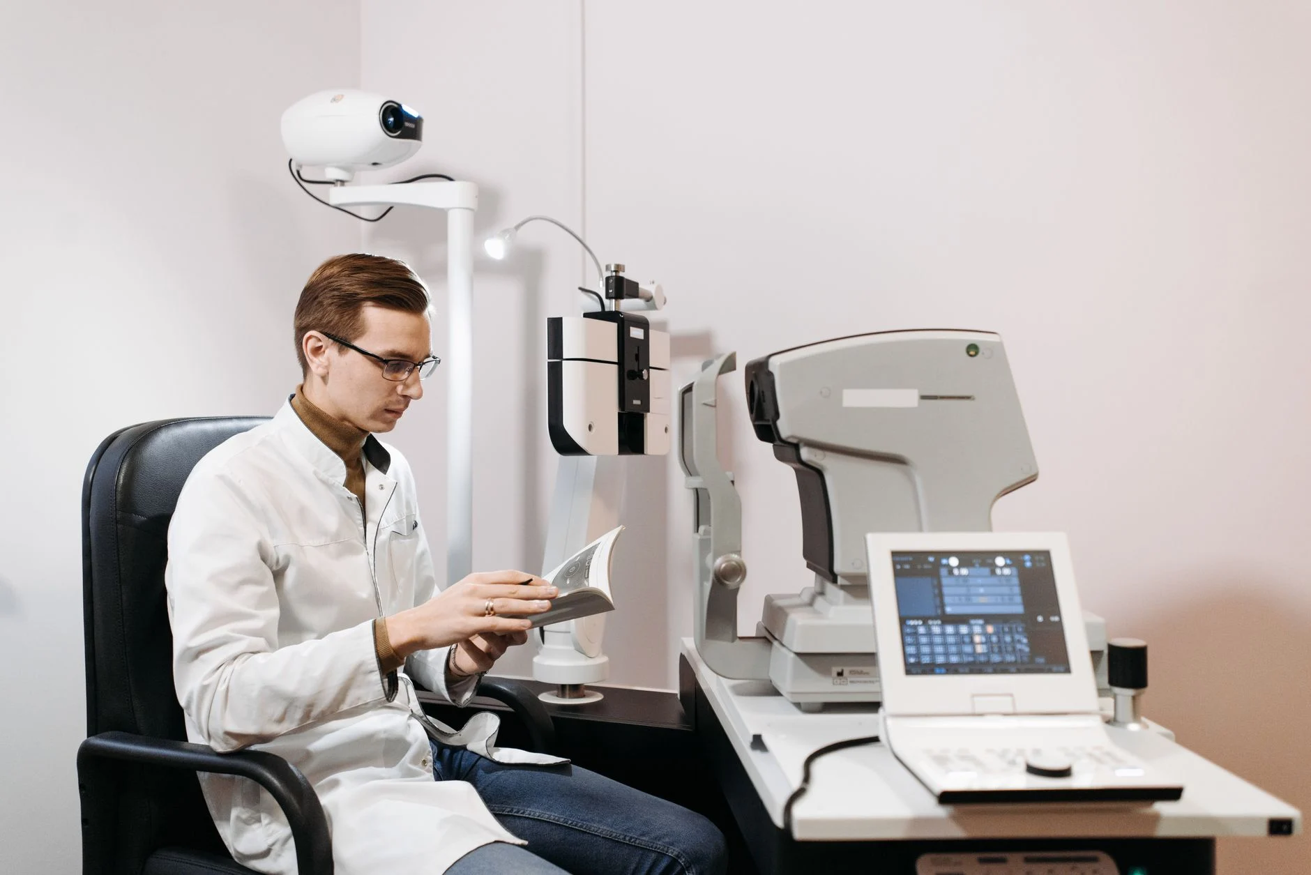 Cataract Surgery: What's the Real Cost Today?