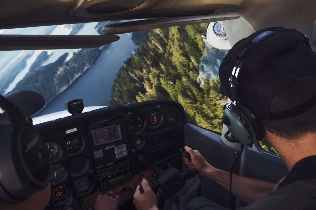 Pilot License Cost 2026: Today's Rates & How to Save