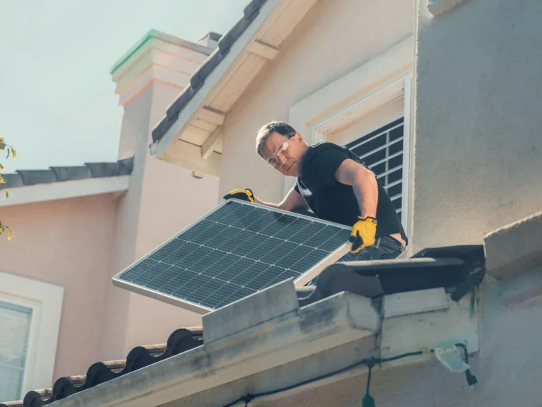 Solar Panel Installation Costs 2026: Your Current Guide to Savings