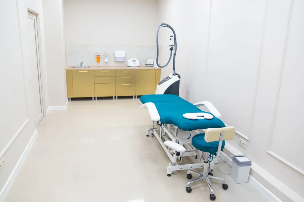 FUE Hair Transplant 2026: The Real Cost & What to Expect