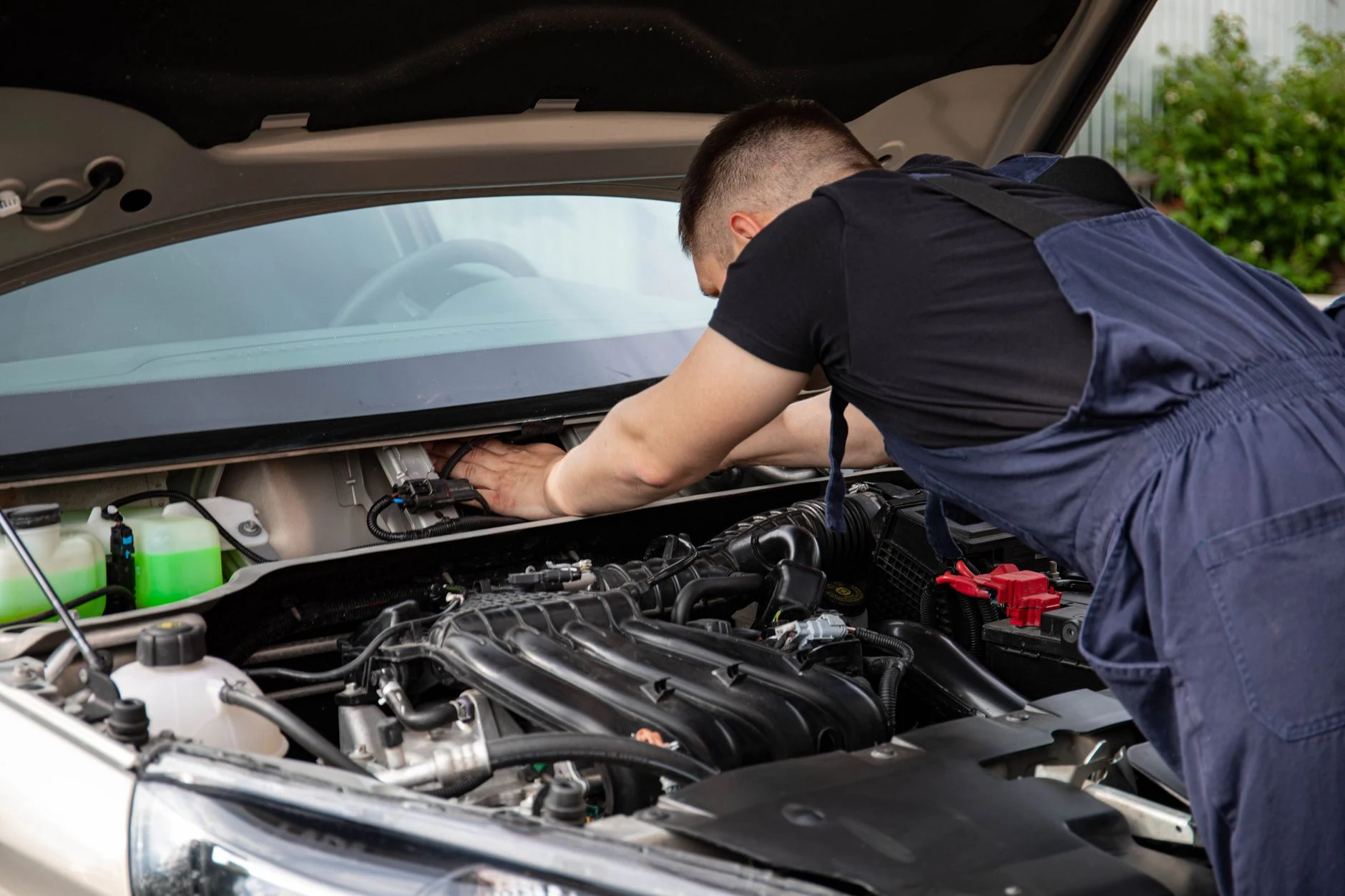 Current Engine Replacement Costs: What to Expect Today