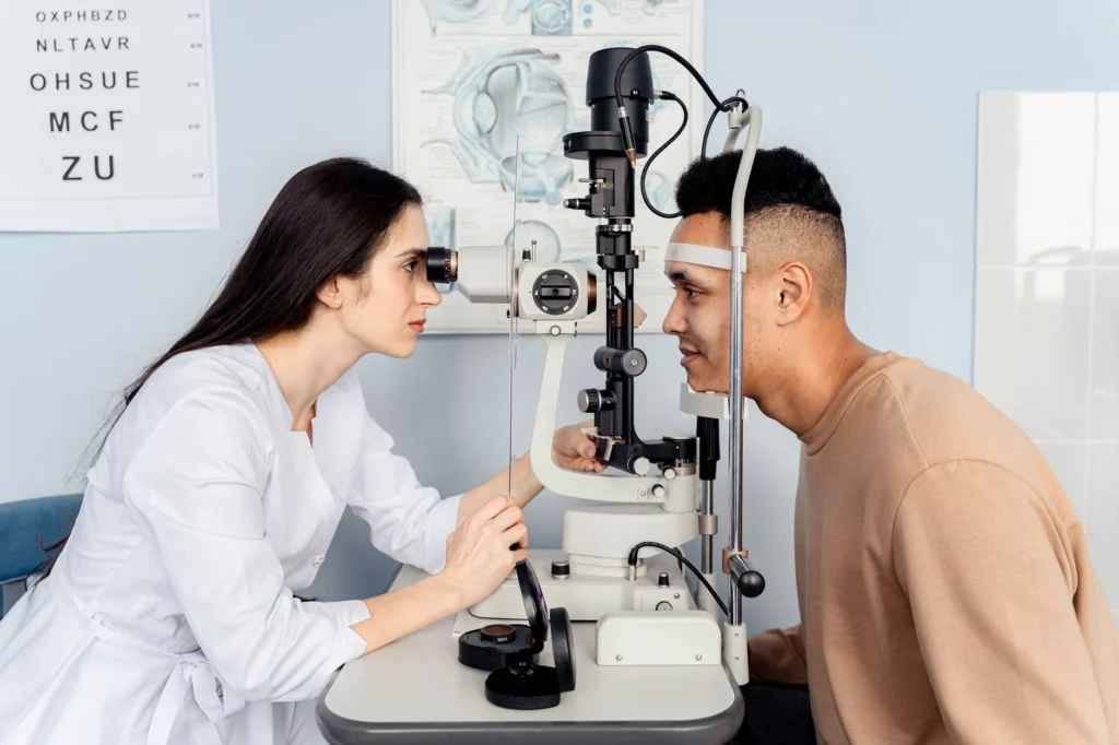 The Real Cost of Cataract Surgery: What to Expect Today